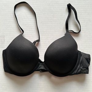 Victoria’s Secret PINK Black 34B Campus Lightly Lined